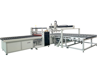 大尺寸光学亚克力板覆膜机+自动下料机械手