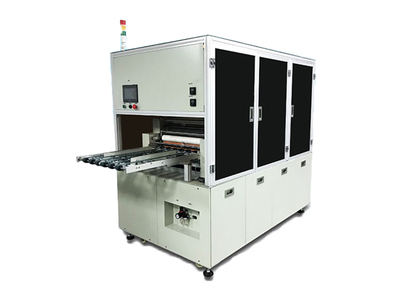 自动除尘覆膜机+下料机械手